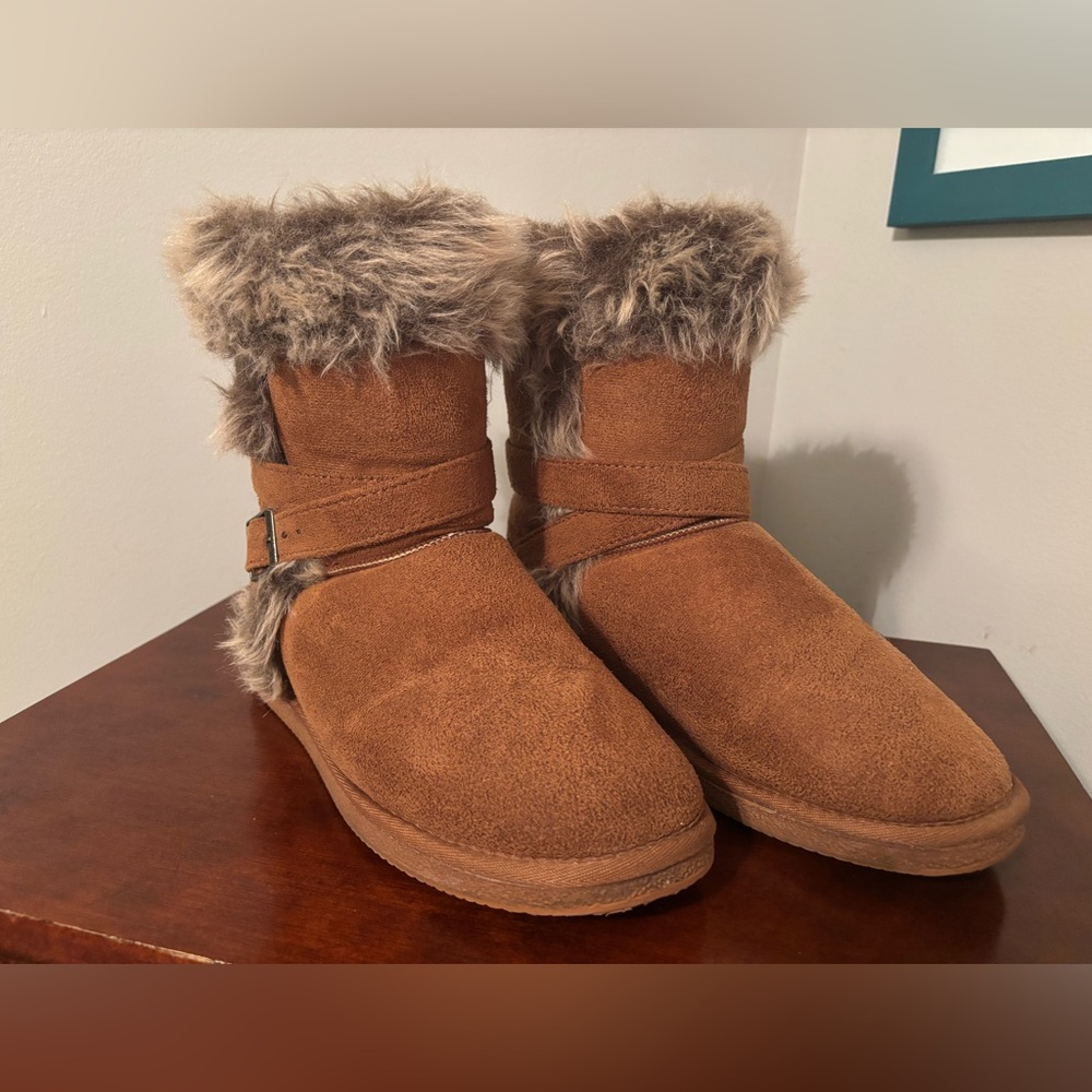 Women's Faux Fur Trim Tan Suede Winter Boots